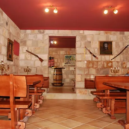 Izvor Villa *